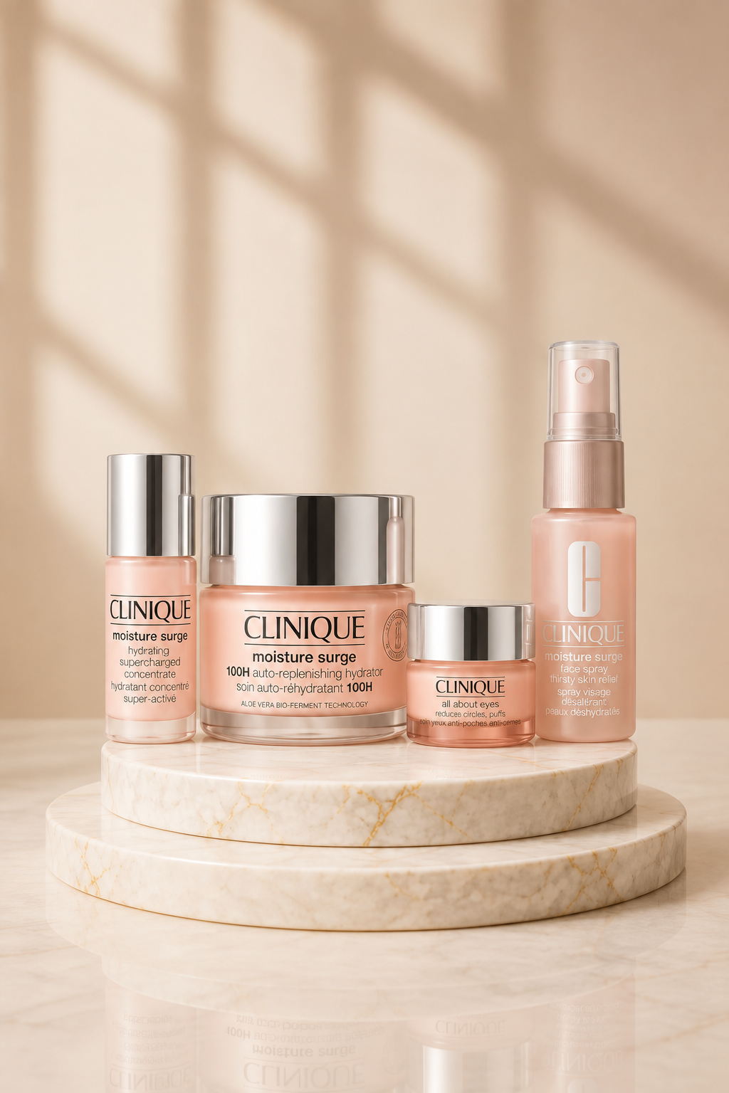پک مراقبت از پوست کلینیک Clinique مدل Moisture surge مجموعه 3 عددی